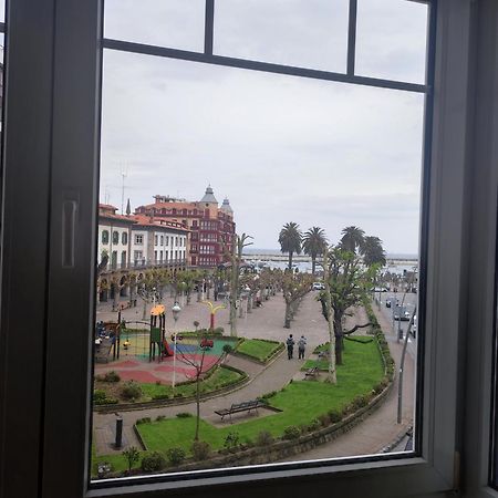 Precioso Piso Con Garaje En El Centro De Castro Urdialesアパートメント エクステリア 写真