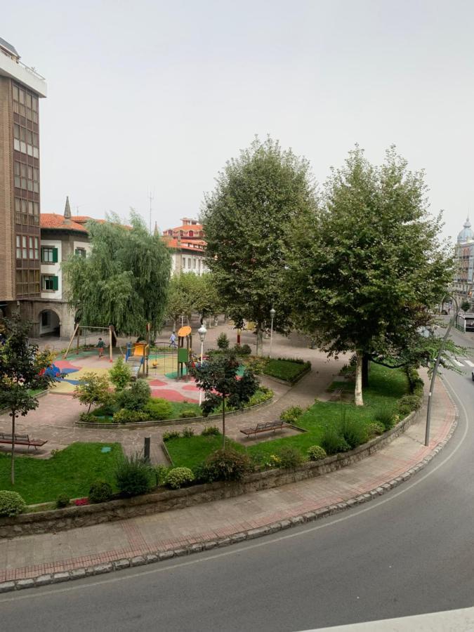 Precioso Piso Con Garaje En El Centro De Castro Urdialesアパートメント エクステリア 写真